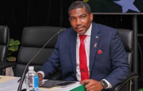 Le Premier ministre de Saint-Christophe-et-Névis hospitalisé, sera transporté à l&rsquo;étranger pour observation