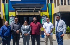 Le Belize fait progresser son système de commerce numérique après l&rsquo;échange de connaissances avec la Jamaïque