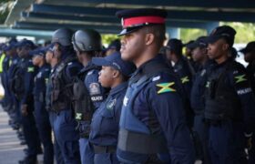 Police jamaïcaine satisfaite : la division Saint-Catherine enregistre son premier mois sans meurtre