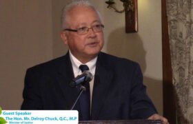 Gouvernement jamaïcain approuve des amendements à la Loi sur le jury pour prévenir la manipulation des jurés