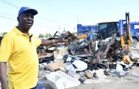 NSWMA recrute plus de 100 agents d’application pour lutter contre les dépôts illégaux de déchets